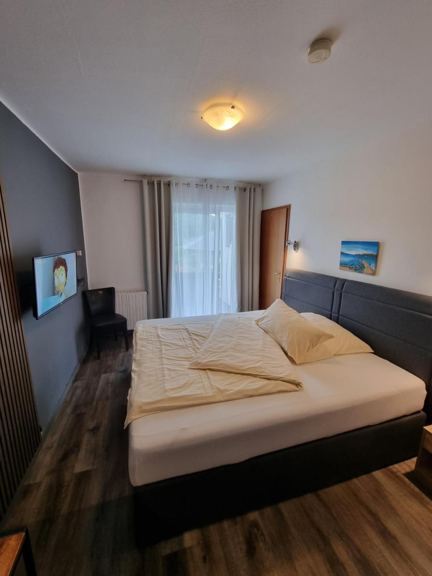 Hotel Kurhaus Uhlenberg Bad Muenstereifel Buitenkant foto